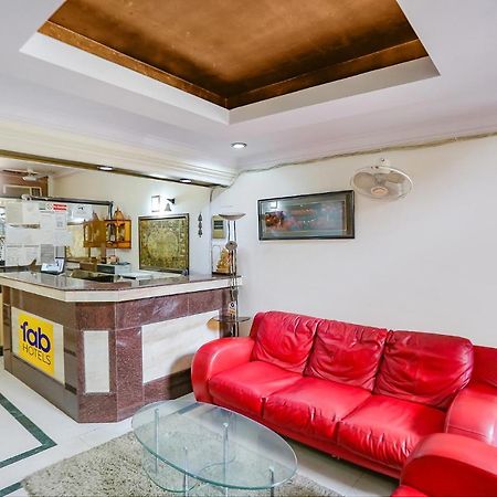 Fabhotel Altus Gurgaon Esterno foto
