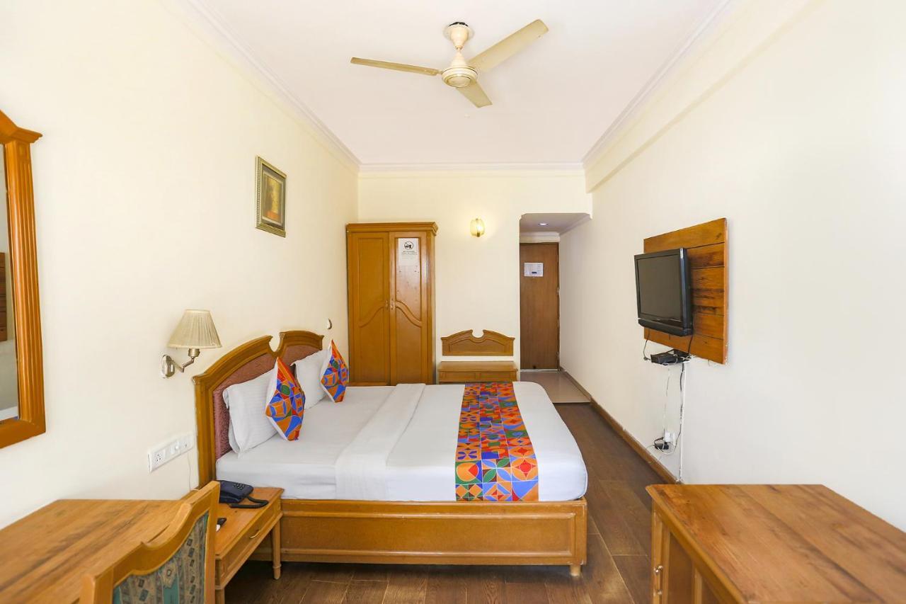 Fabhotel Altus Gurgaon Esterno foto